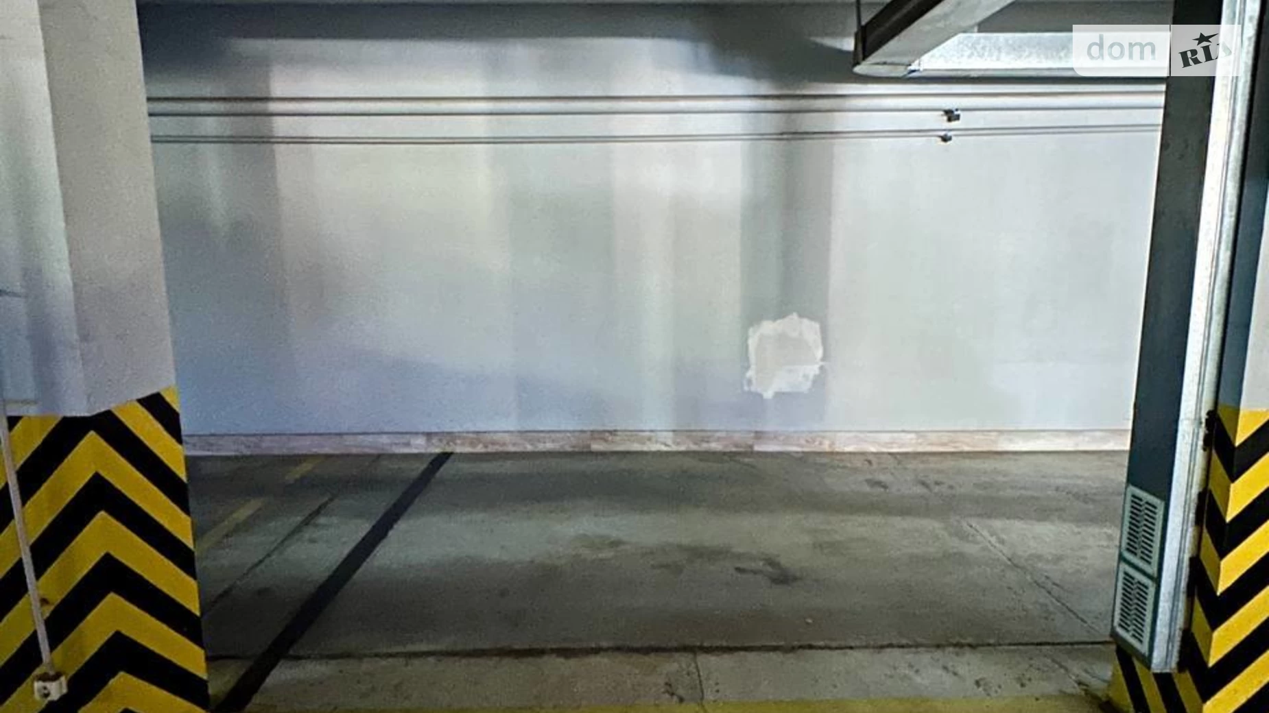 Продается подземный паркинг под легковое авто на 18 кв. м, цена: 17000 $ - фото 2