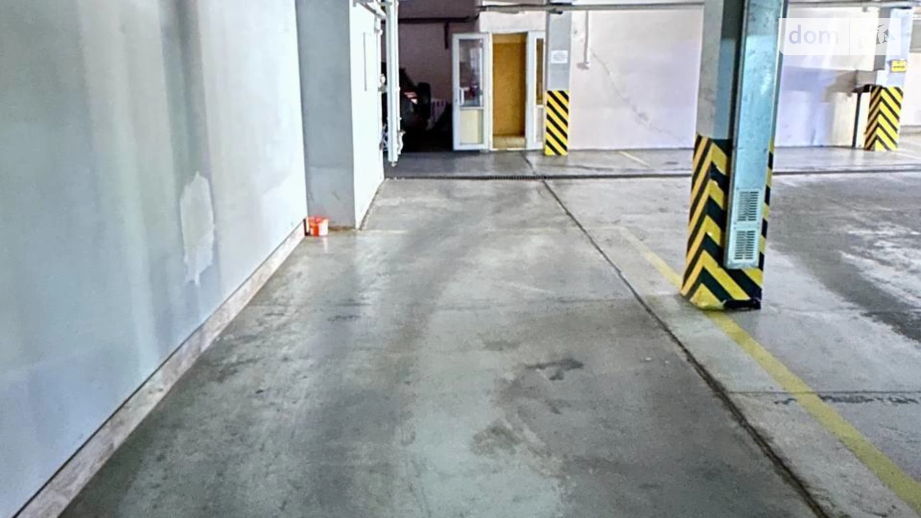 Продается подземный паркинг под легковое авто на 18 кв. м, цена: 17000 $ - фото 3