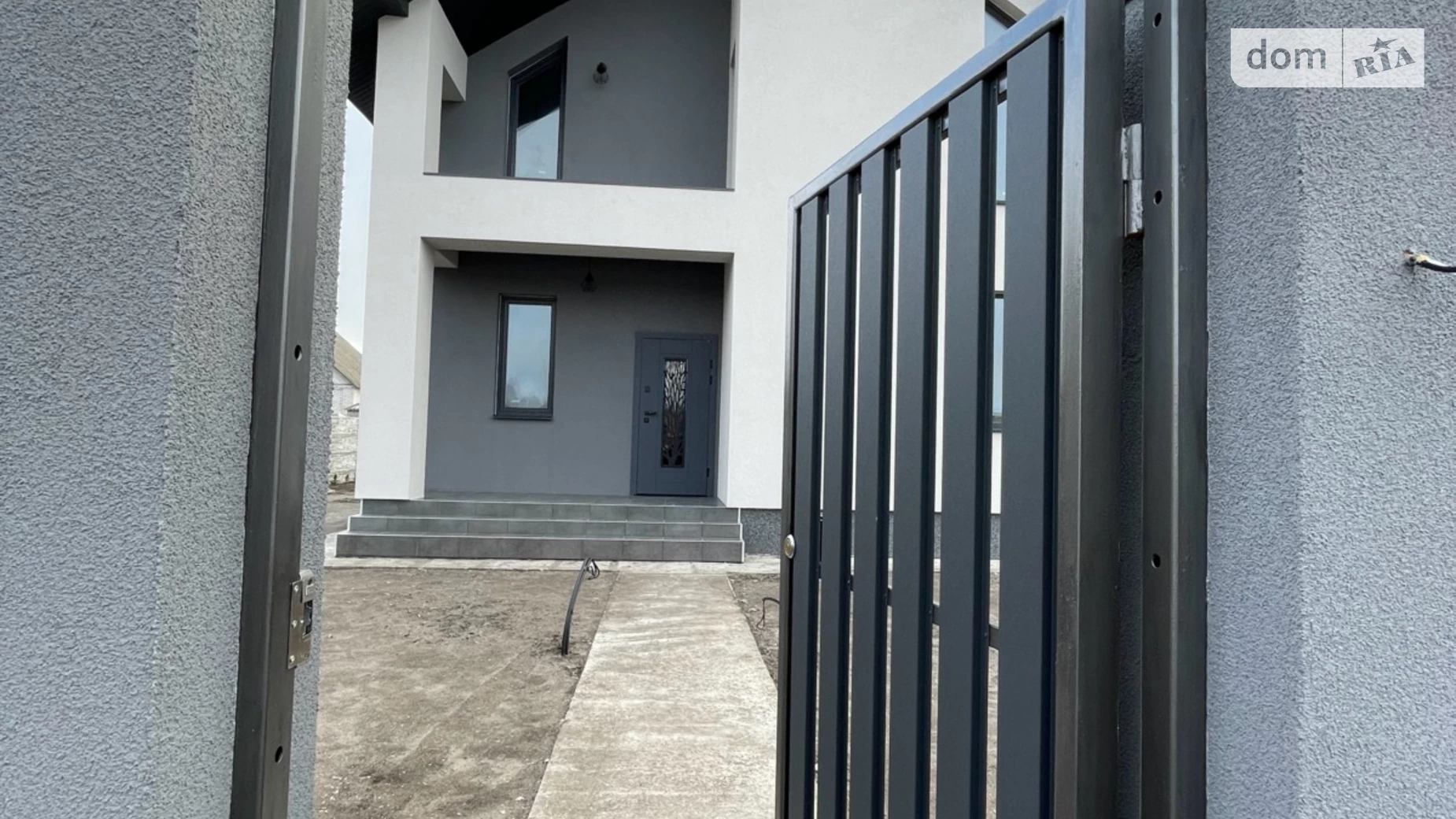 Продается дом на 2 этажа 175 кв. м с мебелью, цена: 130000 $ - фото 2