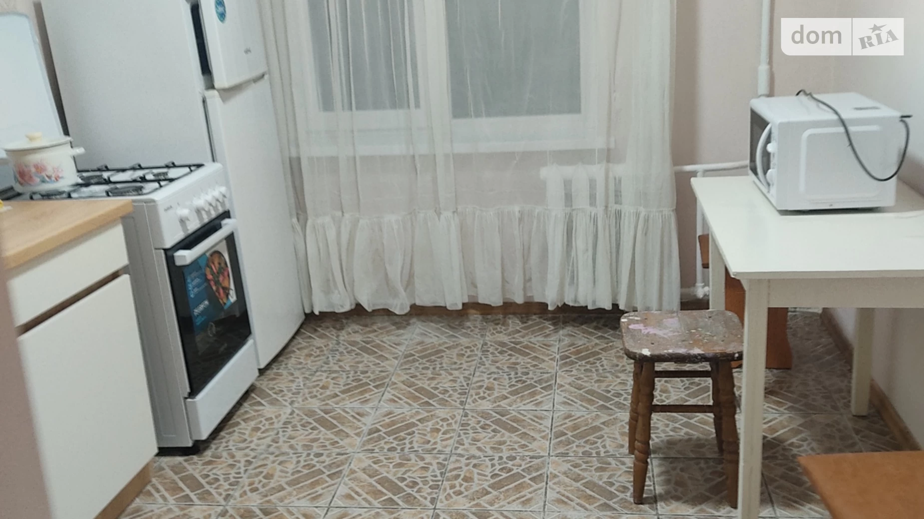 Сдается в аренду 3-комнатная квартира 65 кв. м в Днепре, ул. Бердянская, 1 - фото 3
