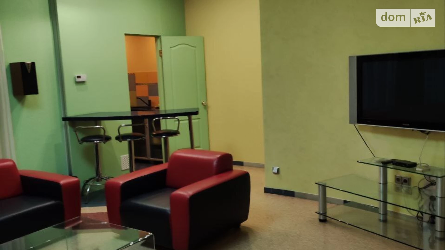 Продается офис 161.5 кв. м в бизнес-центре, цена: 160000 $ - фото 3