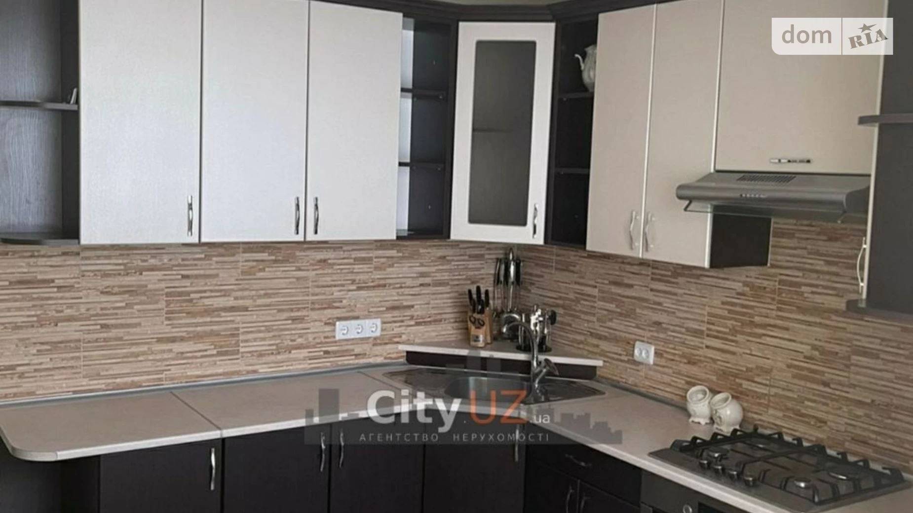 Продается 2-комнатная квартира 46 кв. м в Ужгороде, ул. Петра Линтура - фото 3