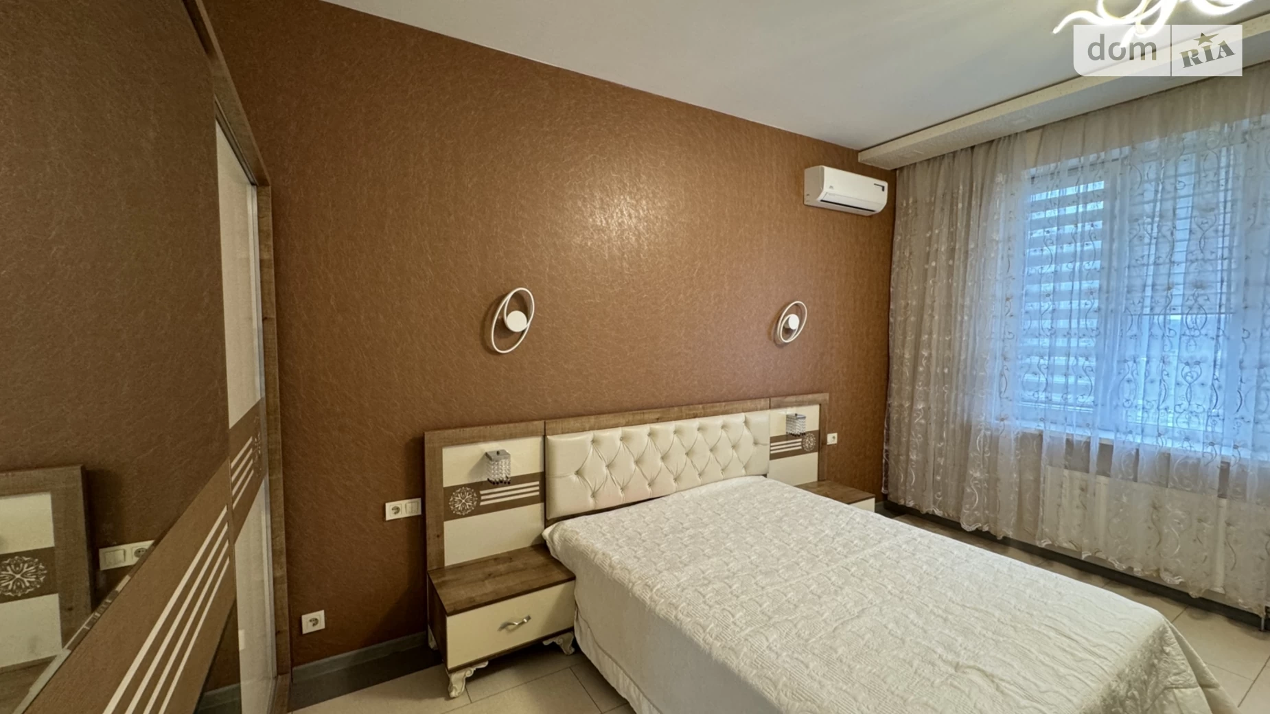 Сдается в аренду 2-комнатная квартира 90 кв. м в, цена: 900 $ - фото 3
