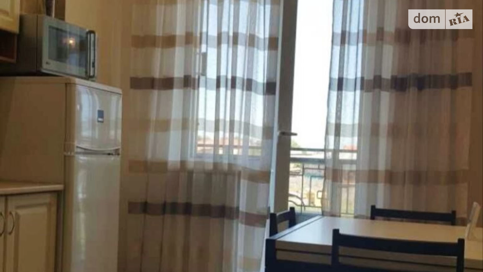 Продається 1-кімнатна квартира 45 кв. м у Одесі, вул. Перлинна, 3 - фото 2