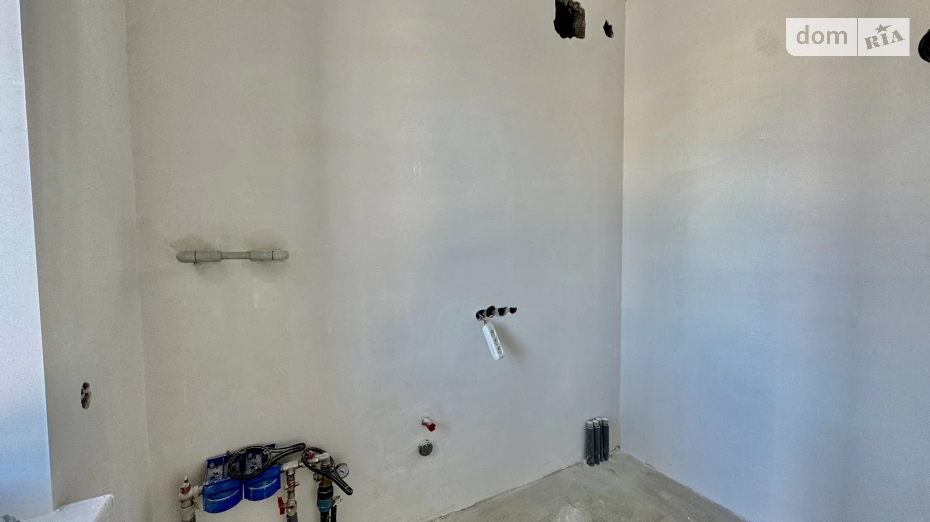 Продается дом на 2 этажа 125 кв. м с бассейном, цена: 94000 $ - фото 5