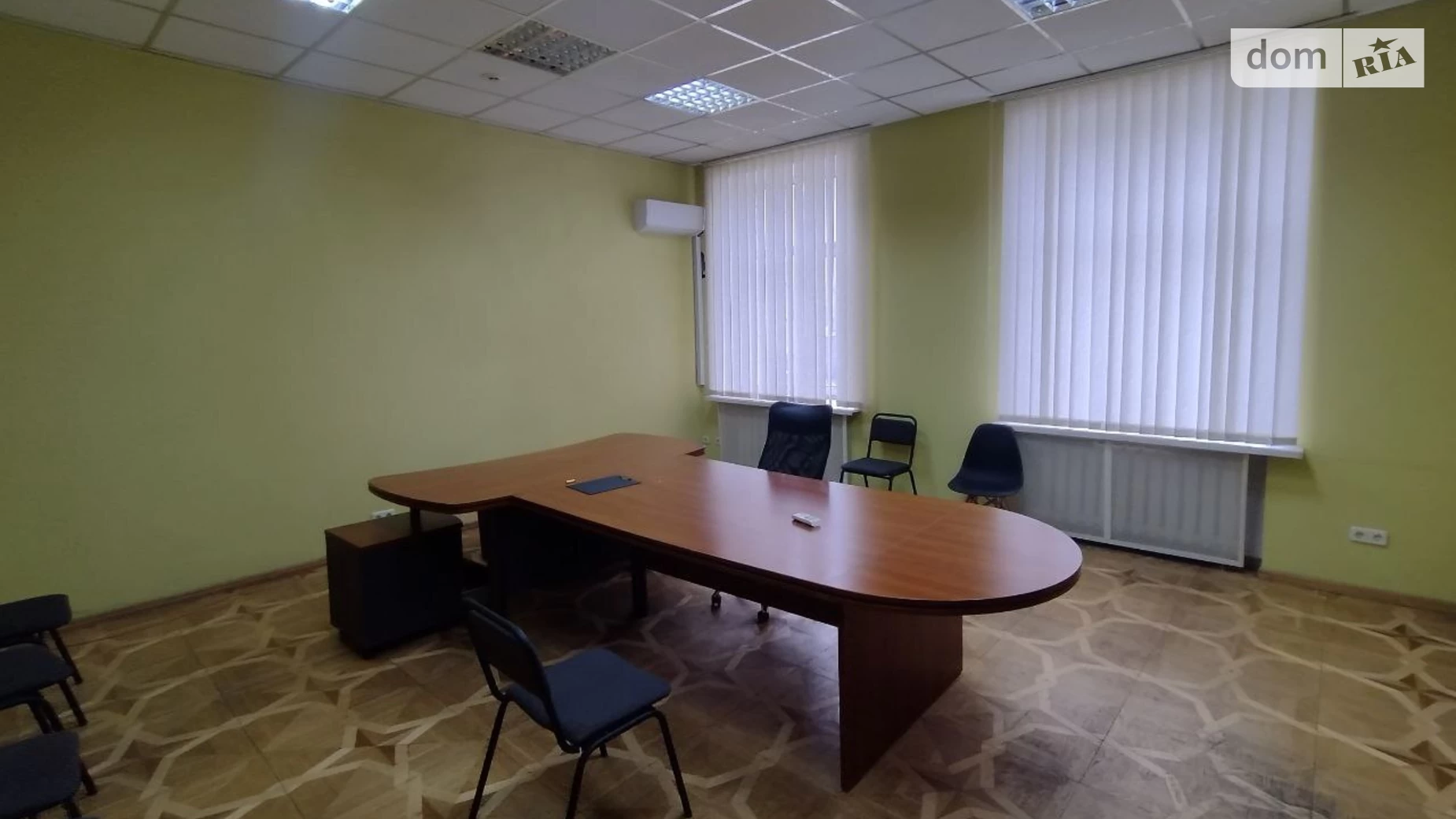 Сдается в аренду офис 269 кв. м в бизнес-центре, цена: 88770 грн - фото 3