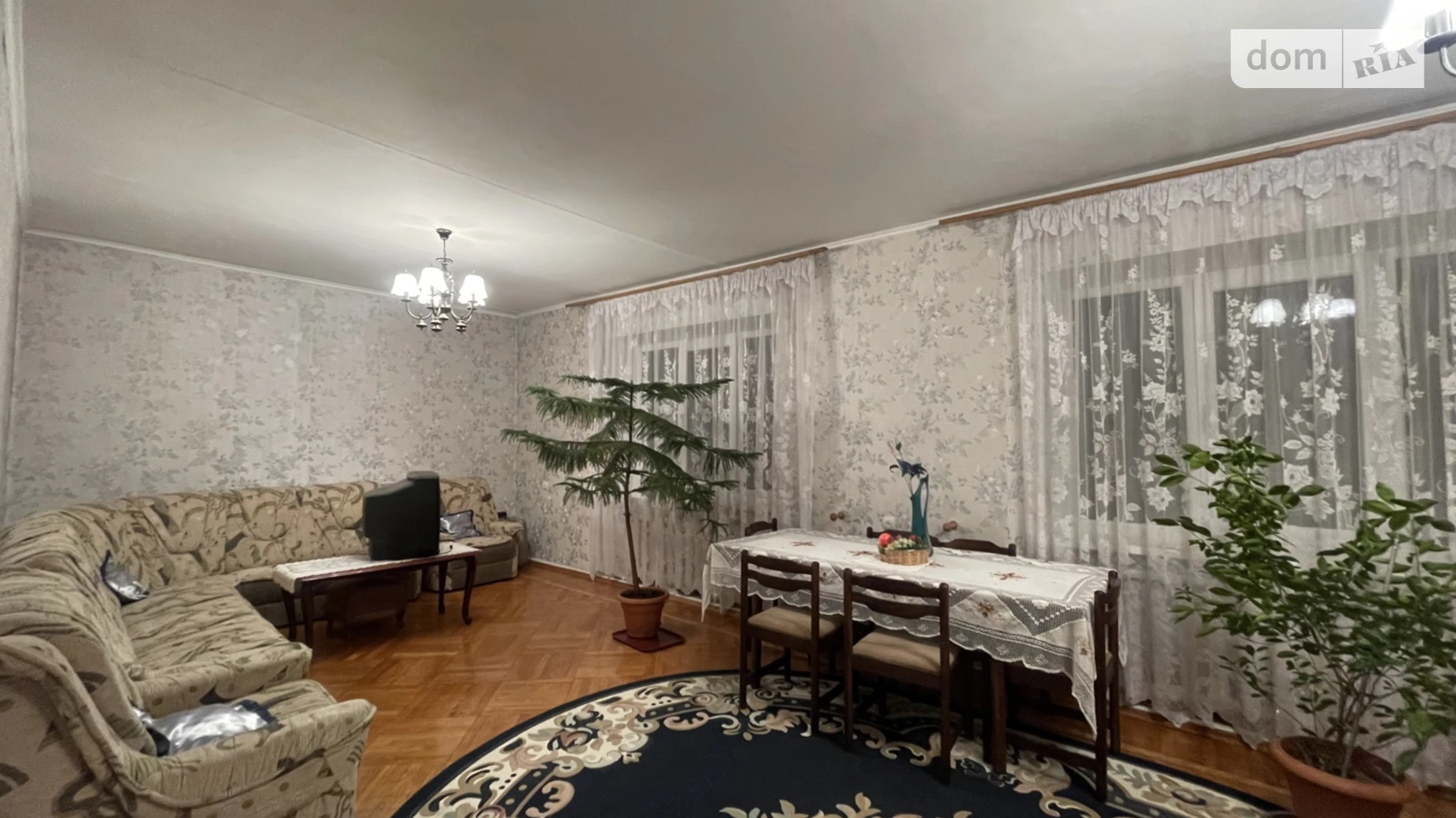 Продается дом на 2 этажа 302.2 кв. м с террасой, цена: 155000 $ - фото 2