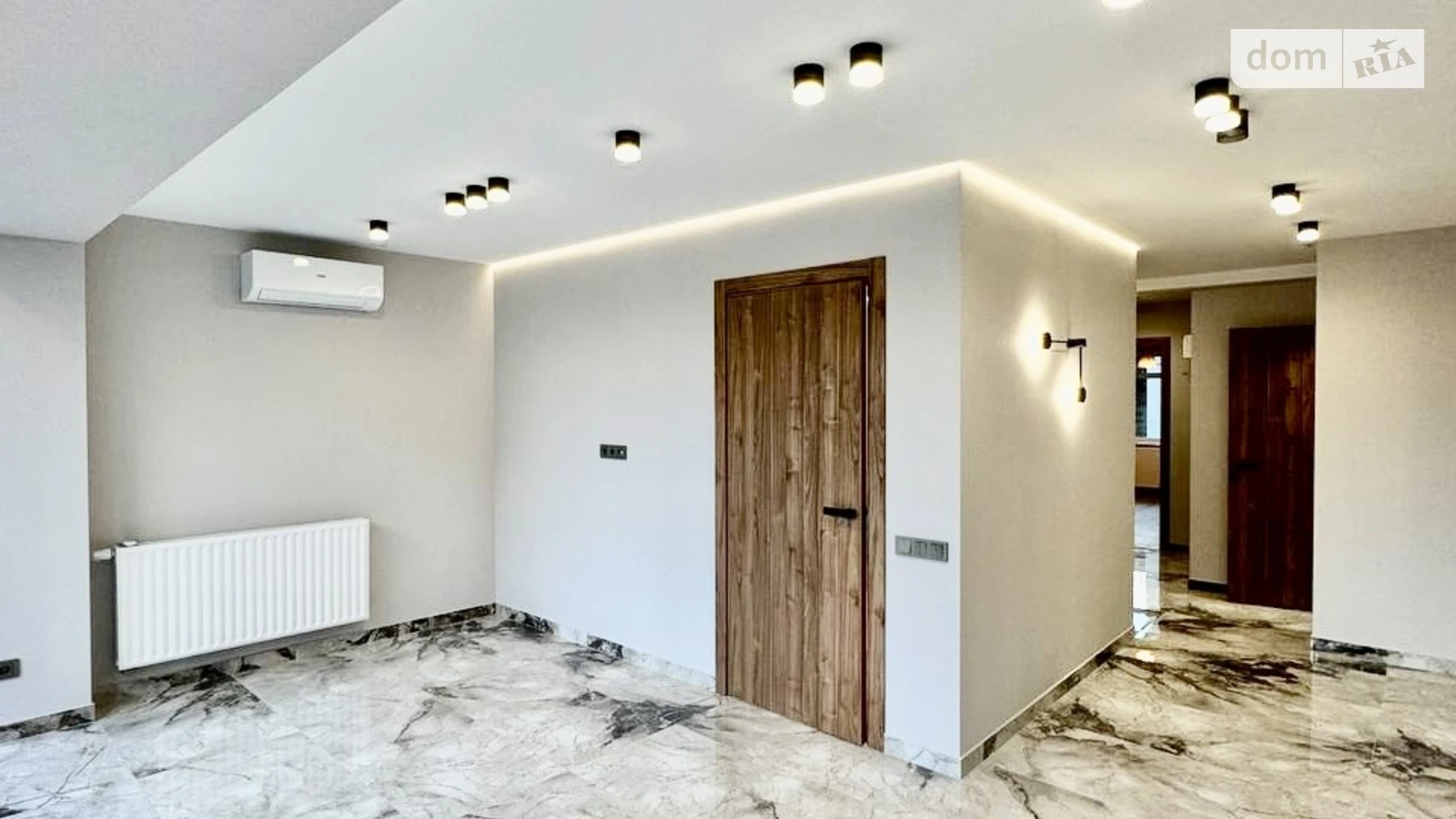 Сдается в аренду офис 60.9 кв. м в бизнес-центре, цена: 700 $ - фото 4