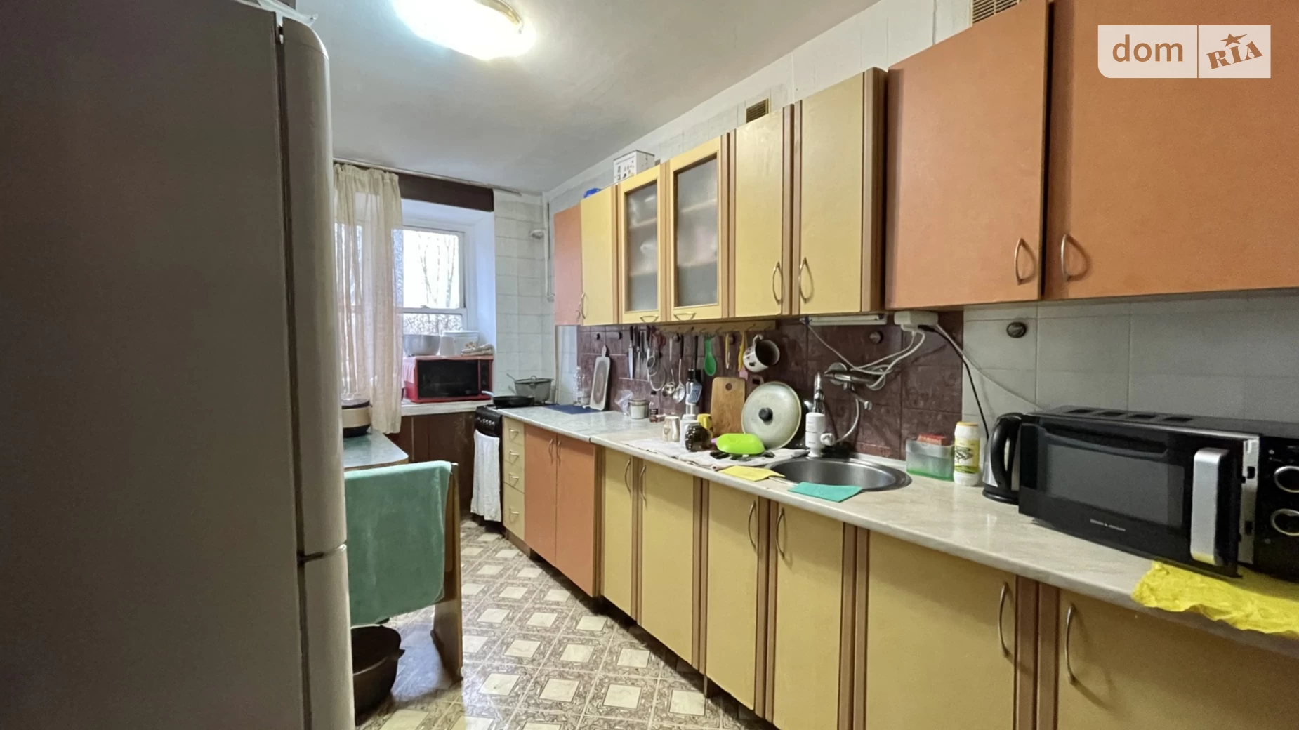 Продается 4-комнатная квартира 87 кв. м в Черноморске, просп. Мира(Ленина ул.) - фото 2