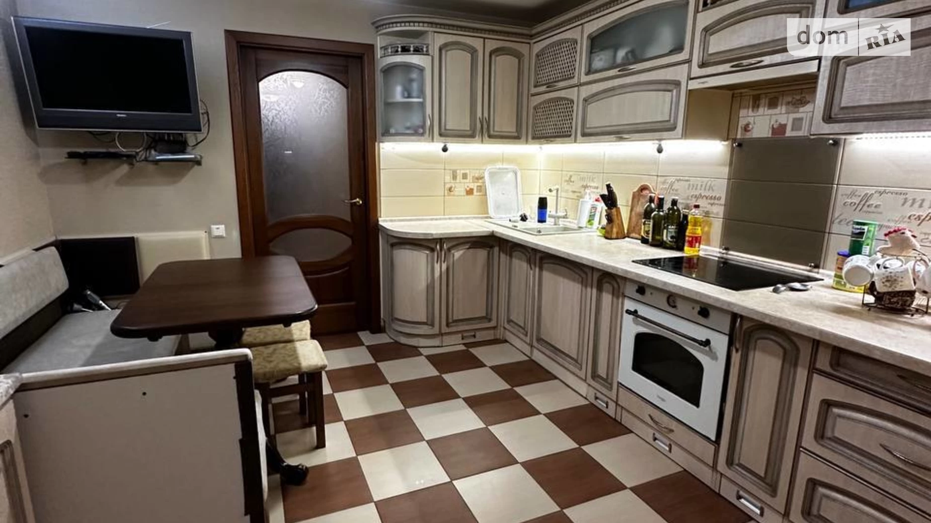 Продається 3-кімнатна квартира 90 кв. м у Хмельницькому, вул. Лісогринівецька, 28 - фото 2