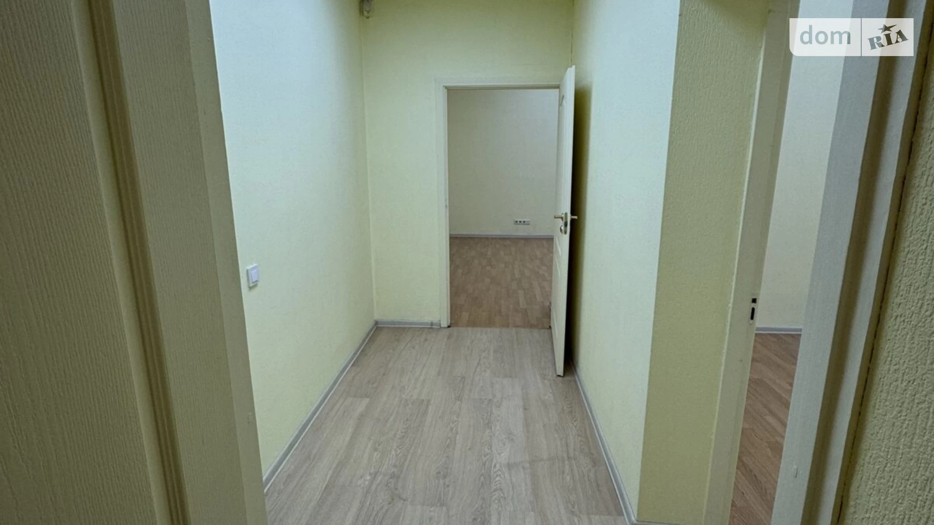 Здається в оренду офіс 80 кв. м в бізнес-центрі, цена: 700 $ - фото 4
