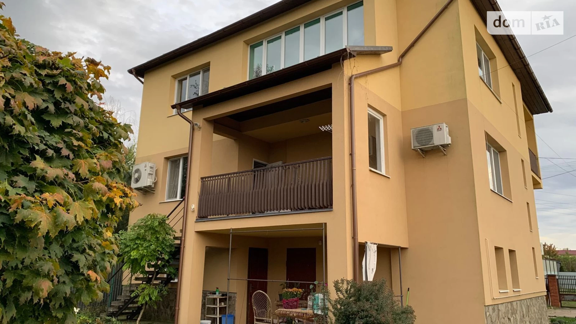 Продается дом на 3 этажа 326.7 кв. м с беседкой, цена: 280000 $ - фото 2
