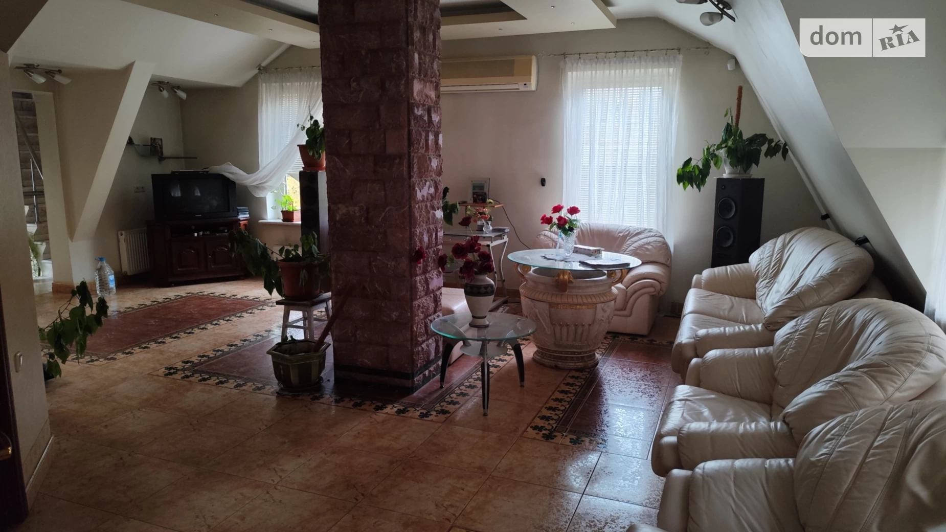 Продается дом на 2 этажа 475 кв. м с баней/сауной, цена: 450000 $ - фото 2