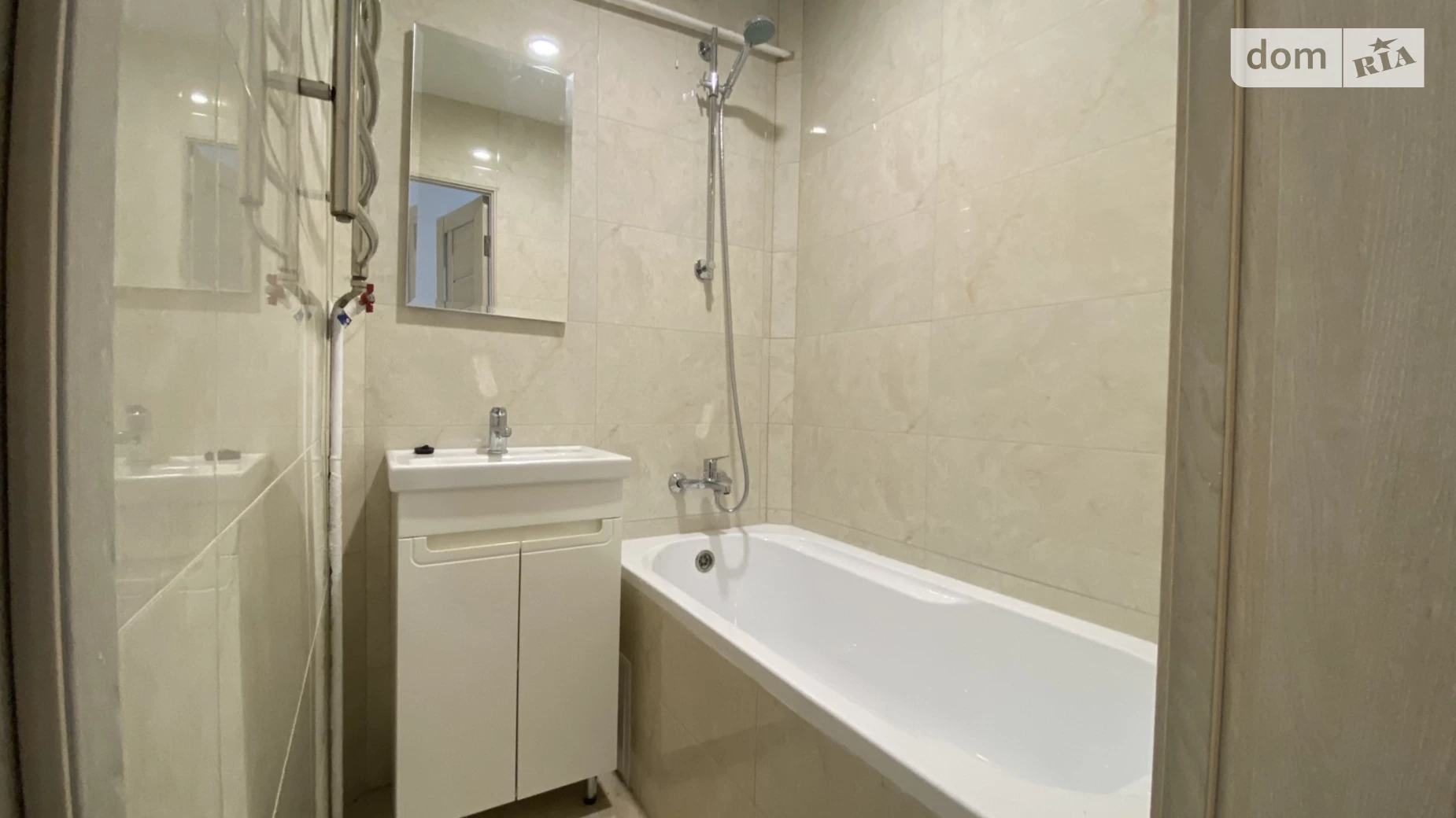 3-комнатная квартира 60 кв. м в Тернополе, цена: 48500 $ - фото 2