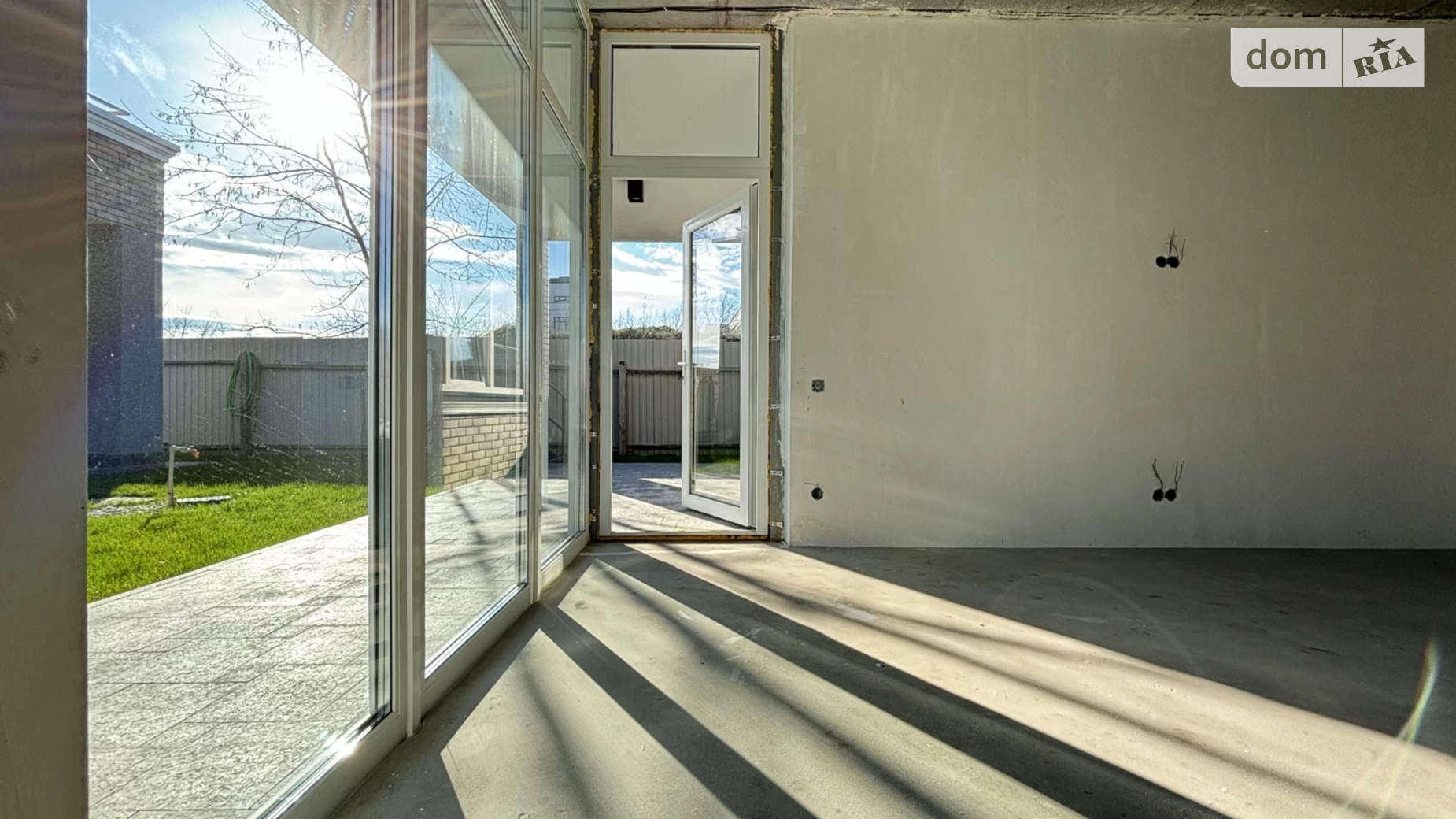 Продается одноэтажный дом 125 кв. м с террасой, цена: 125000 $ - фото 4