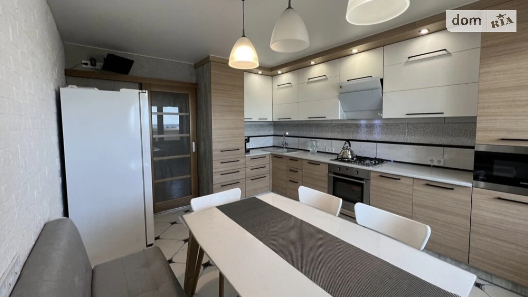 Продается 3-комнатная квартира 73.3 кв. м в Виннице, ул. Якова Галчевского, 39 - фото 2