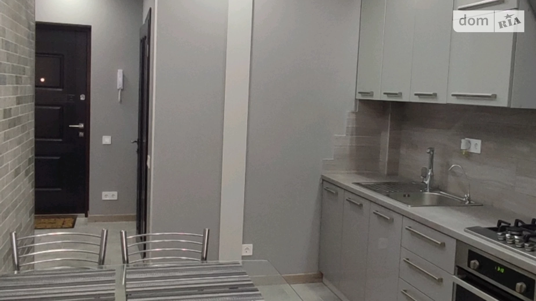Продается 1-комнатная квартира 41 кв. м в Львове, цена: 81000 $ - фото 2