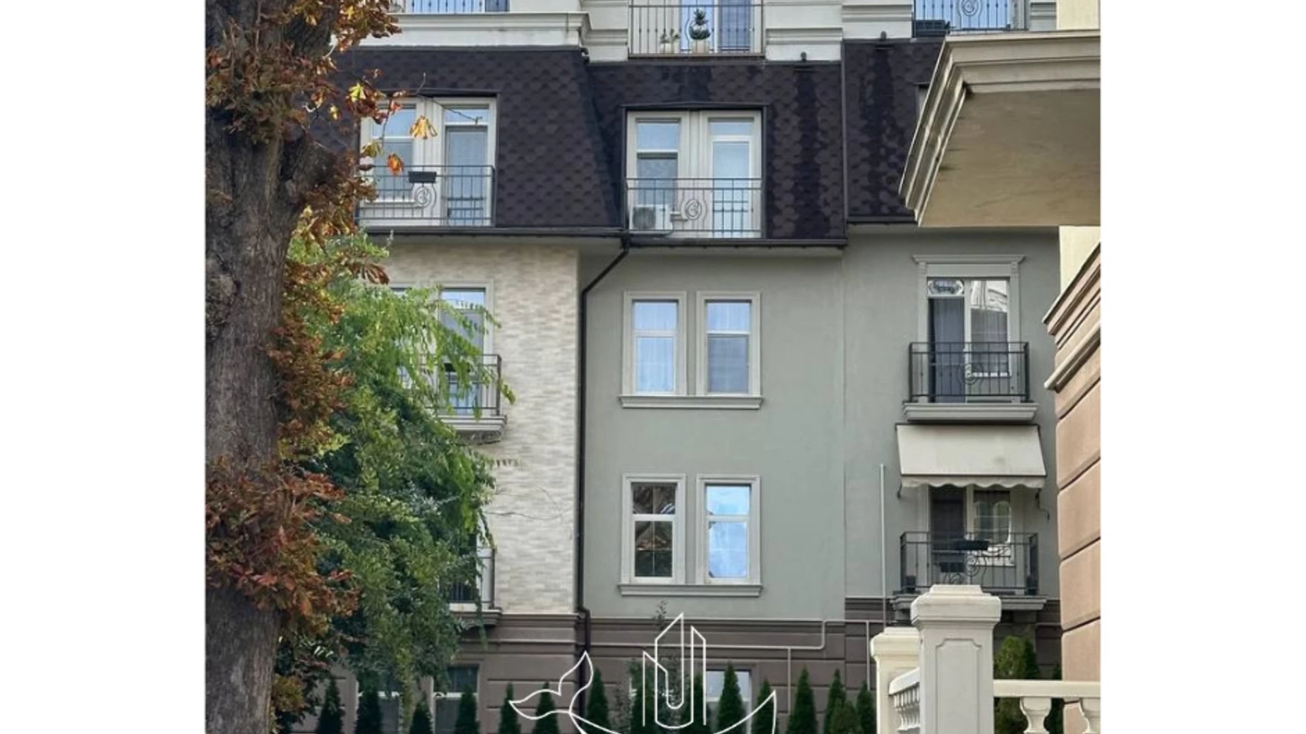 Продается 4-комнатная квартира 172 кв. м в Одессе, пер. Майский, 4 - фото 2