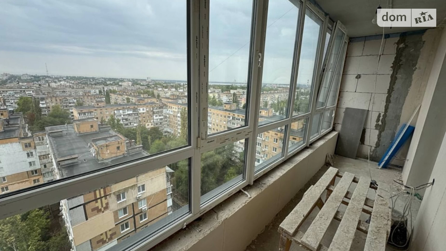 Продается 2-комнатная квартира 76.3 кв. м в Николаеве, просп. Центральный, 172 - фото 2