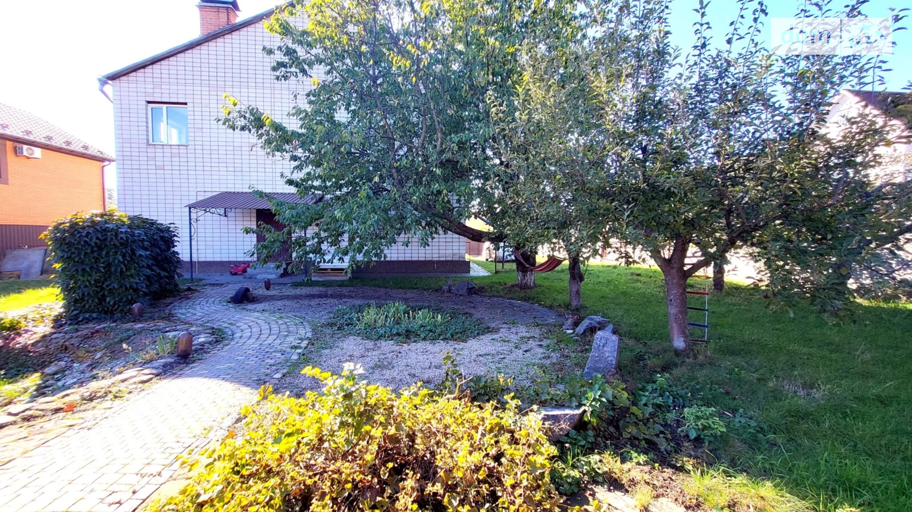 Продается дом на 2 этажа 120 кв. м с мебелью, цена: 120000 $ - фото 2