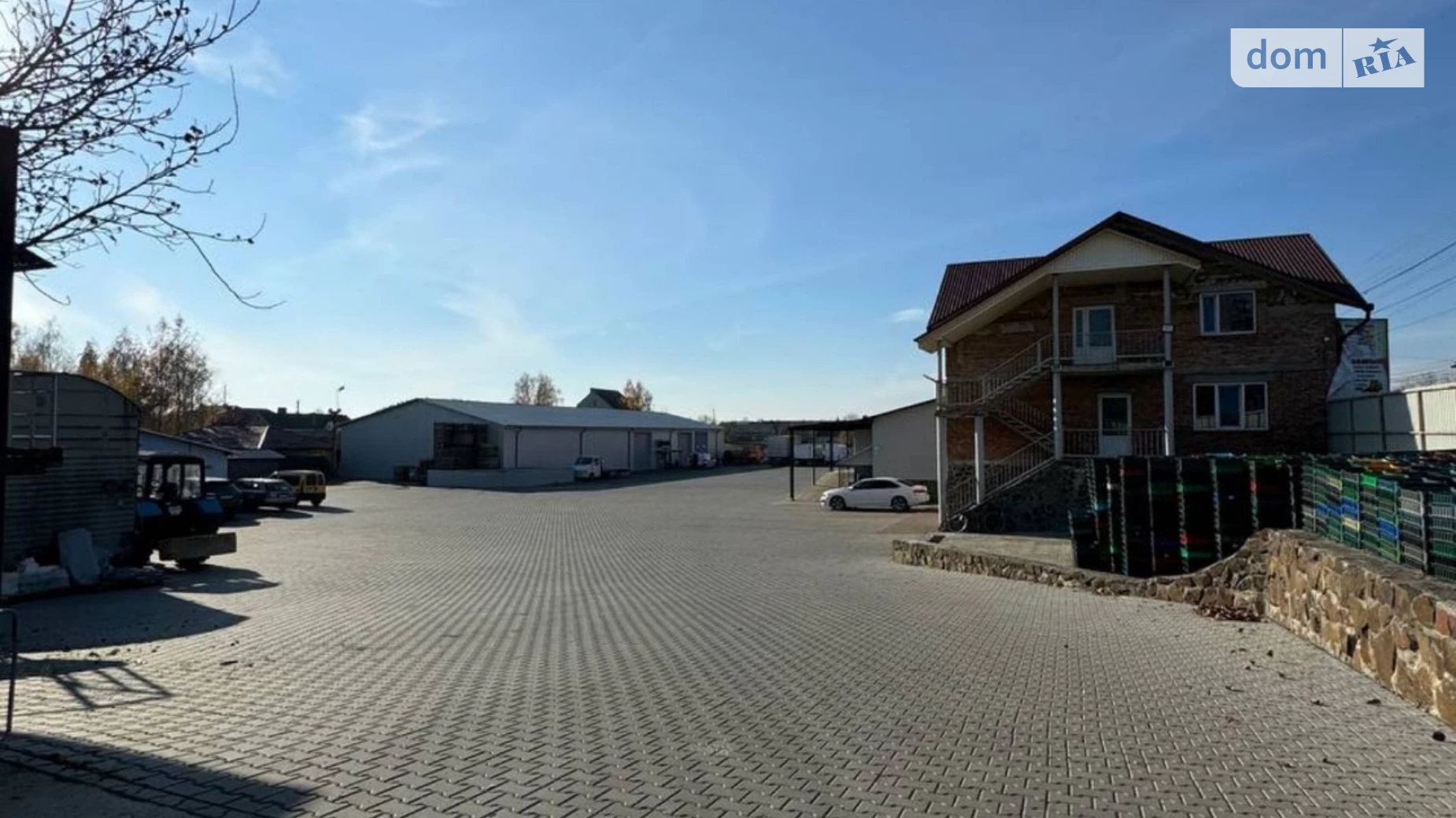 Продается объект сферы услуг 3342 кв. м в 2-этажном здании, цена: 3000000 $ - фото 3