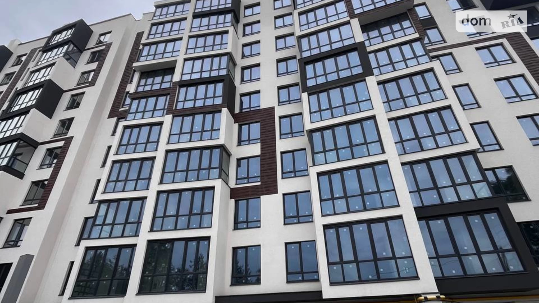 Продается 1-комнатная квартира 47 кв. м в Хмельницком, ул. Довженко, 4 - фото 2