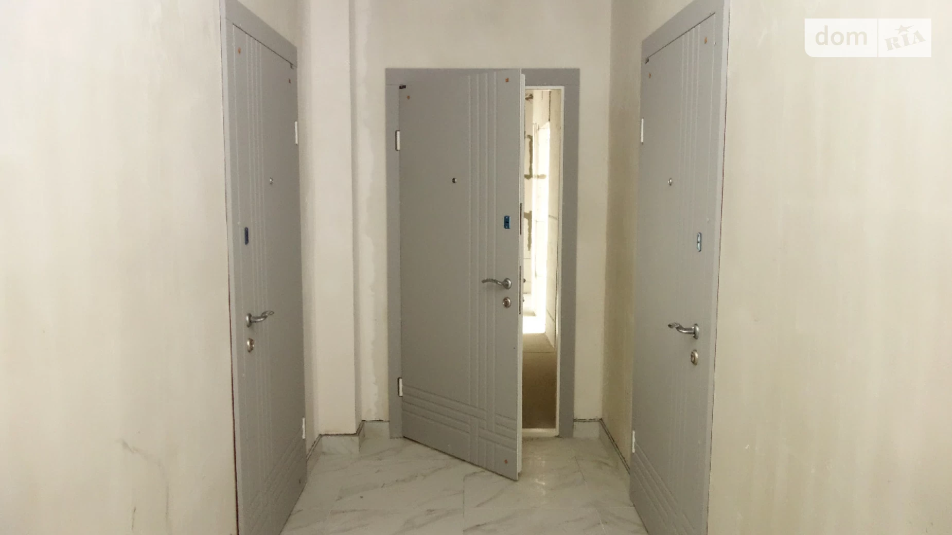 Продается 1-комнатная квартира 52.2 кв. м в Одессе, ул. Бугаевская, 44 - фото 4