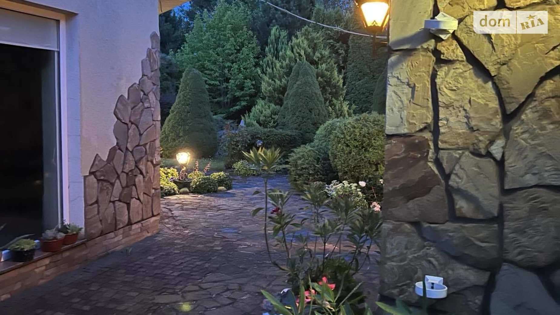 Продается дом на 3 этажа 630 кв. м с верандой, цена: 470000 $ - фото 4