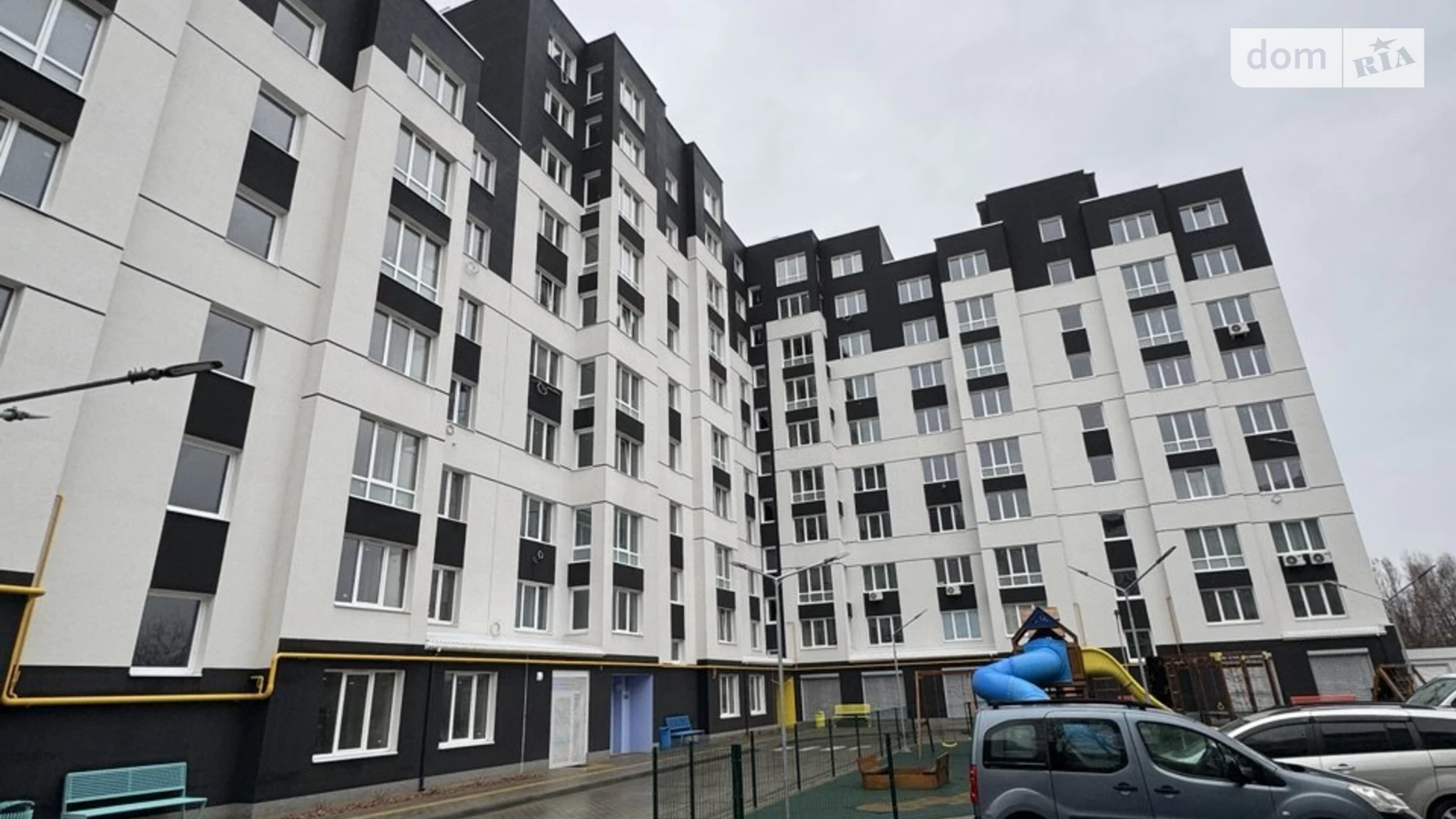 Продается 1-комнатная квартира 43.2 кв. м в Львове, ул. Миклеша Карла - фото 2