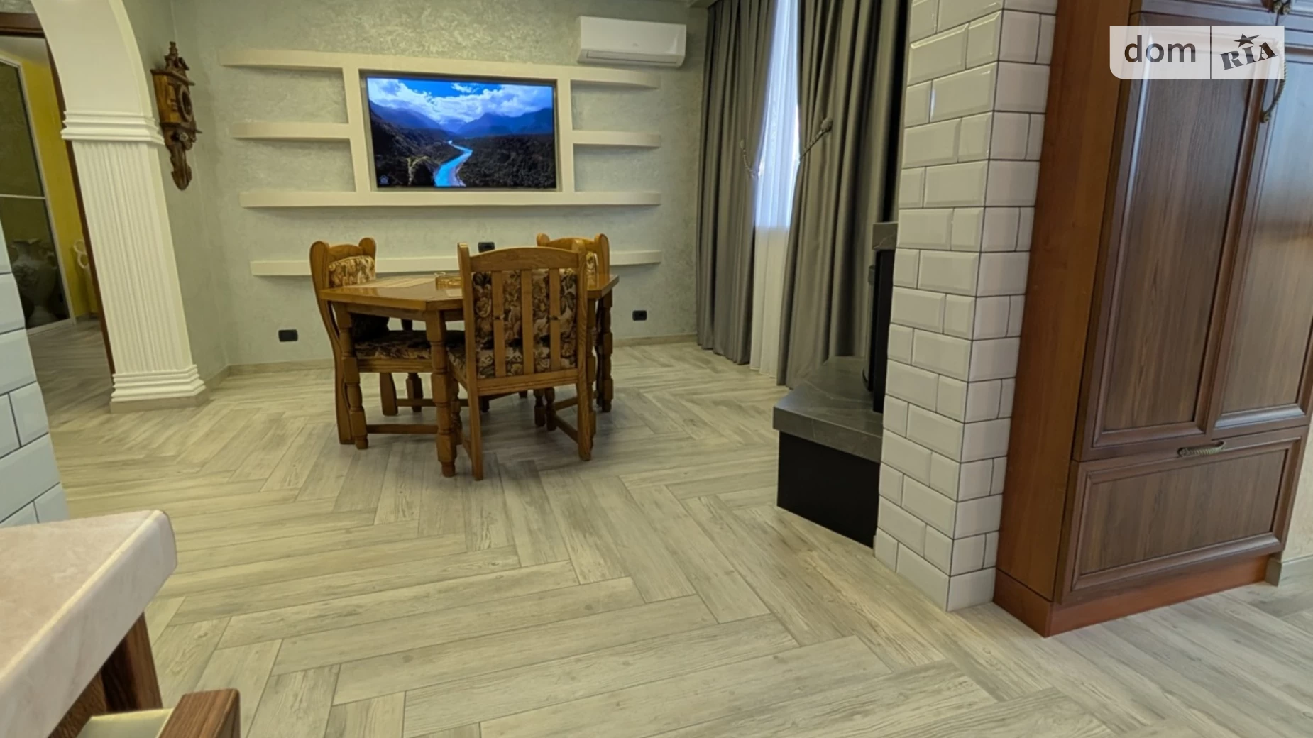 Продается 4-комнатная квартира 110 кв. м в Черновцах - фото 3