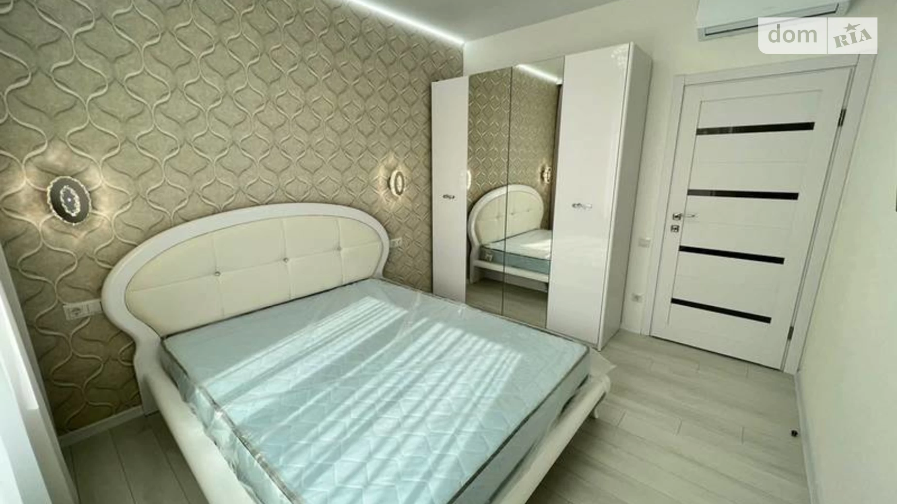 Продається 1-кімнатна квартира 39 кв. м у Одесі, ул. Валерія Самофалова, 16А/5 - фото 2