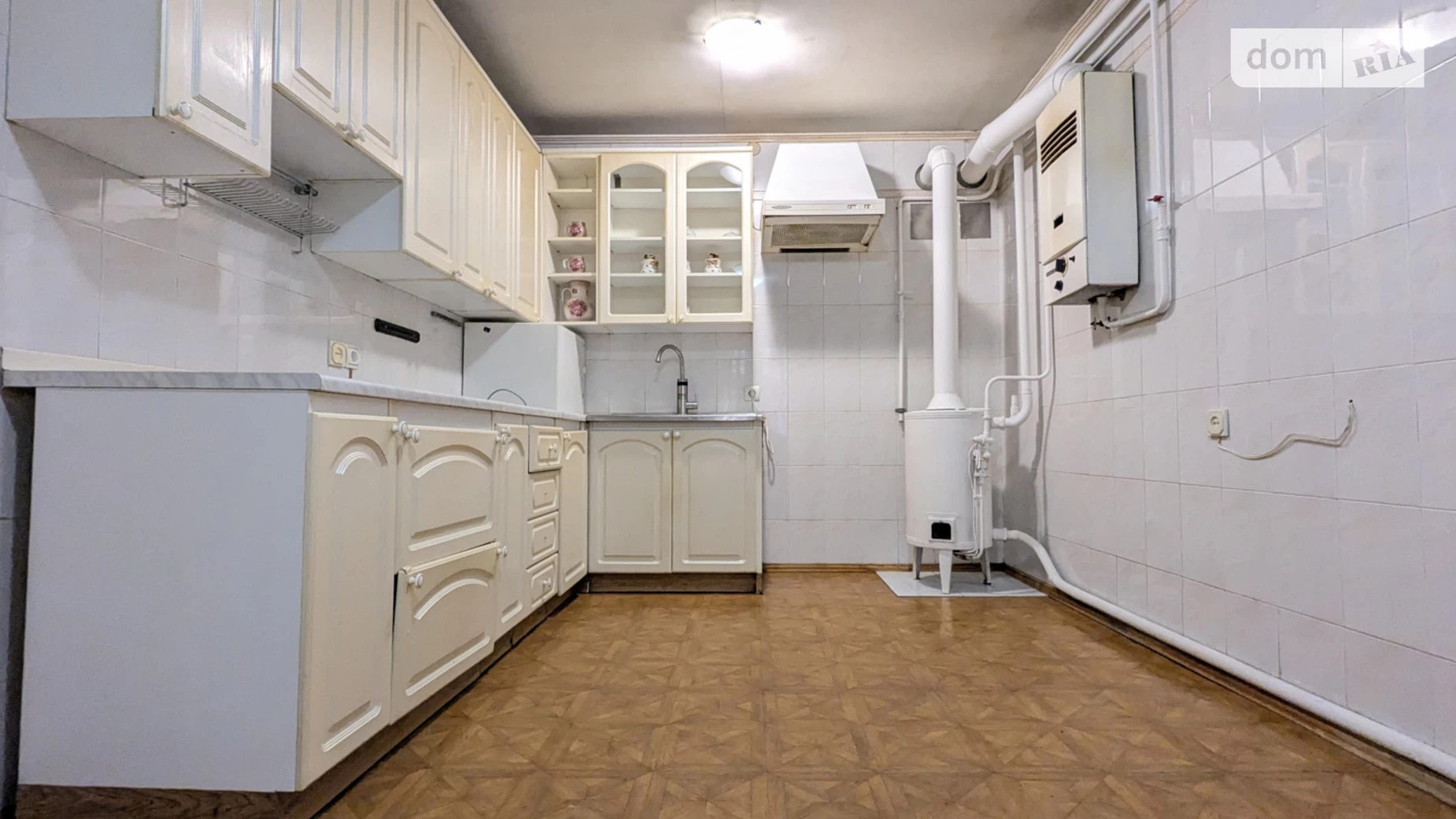 Продается 2-комнатная квартира 59 кв. м в Одессе, ул. Новосельского - фото 2
