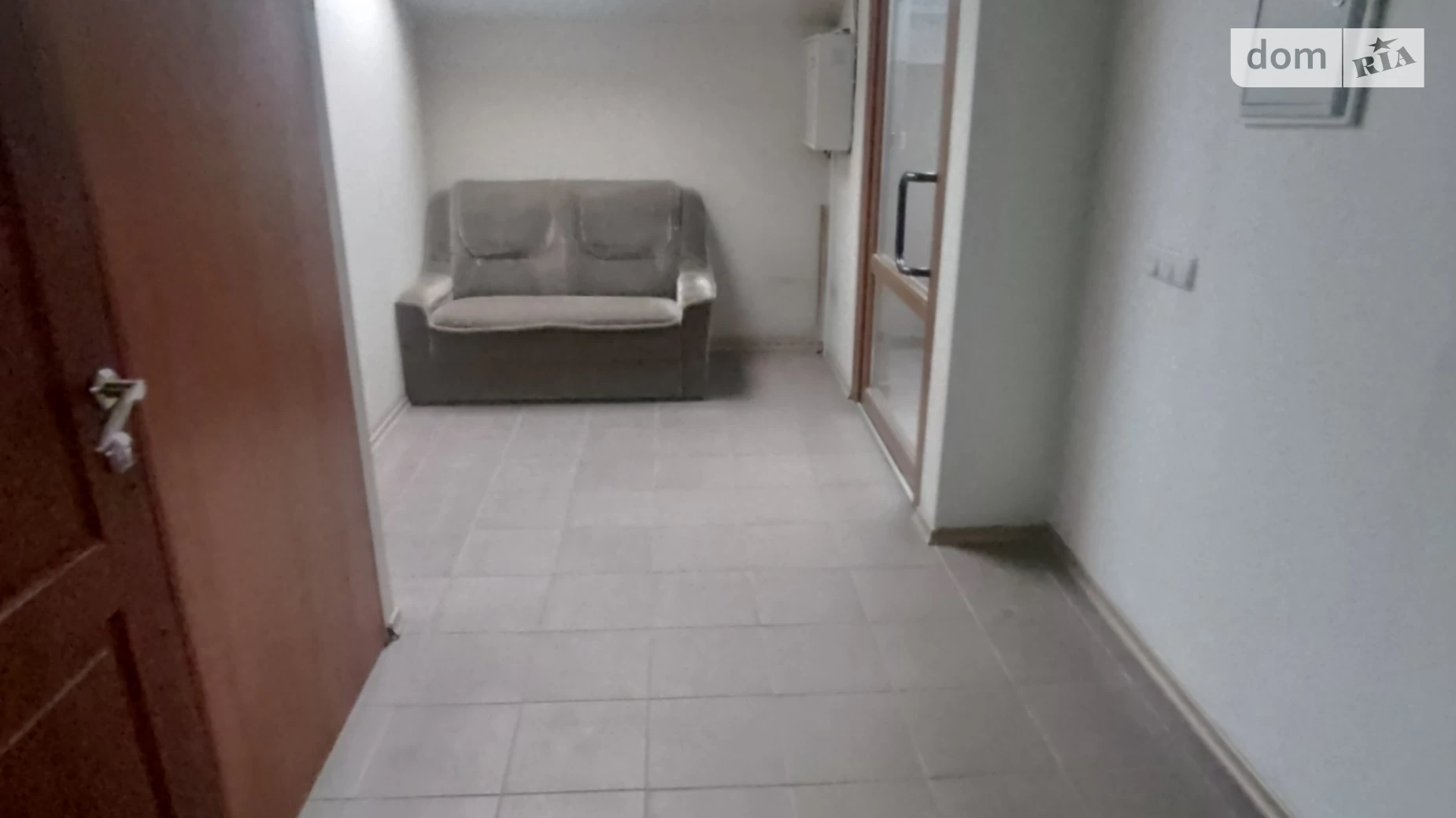 Сдается в аренду офис 25.8 кв. м в бизнес-центре, цена: 8000 грн - фото 4