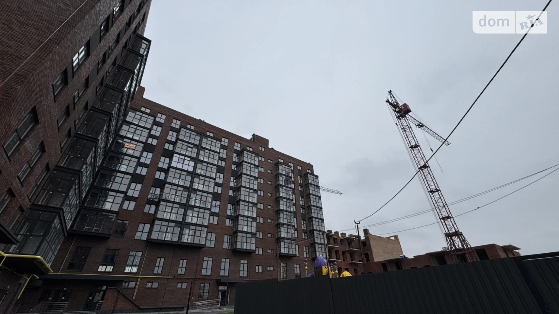 Продается 4-комнатная квартира 140 кв. м в Полтаве, ул. Великотырновская, 9А - фото 3