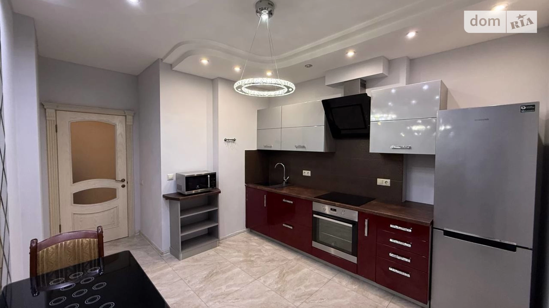 Продается 1-комнатная квартира 48 кв. м в Киеве, ул. Демеевская, 14 - фото 3
