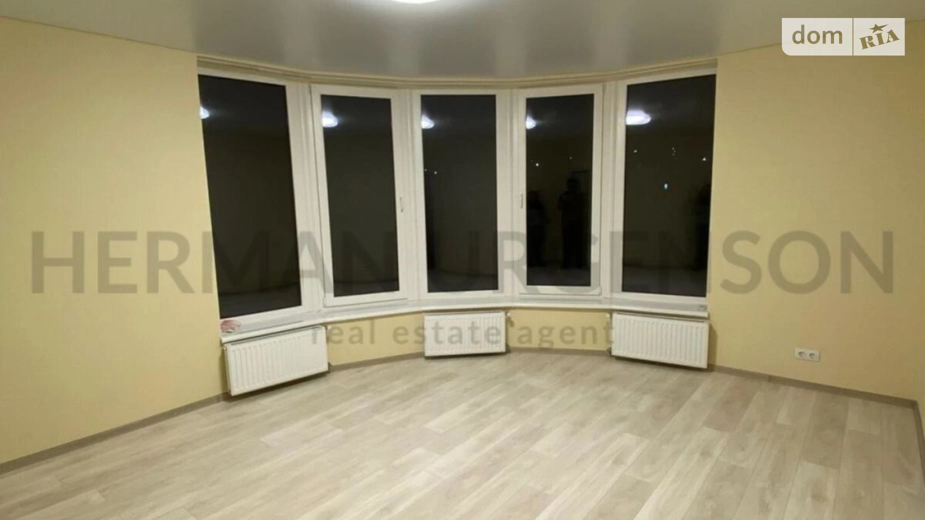 Продается 2-комнатная квартира 64.2 кв. м в Ужгороде, ул. Николая Амосова - фото 3