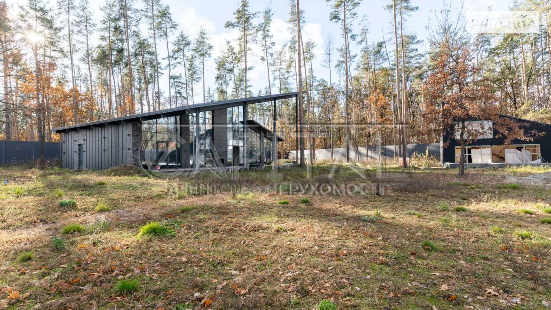 Продается одноэтажный дом 275 кв. м с садом, цена: 400000 $ - фото 2