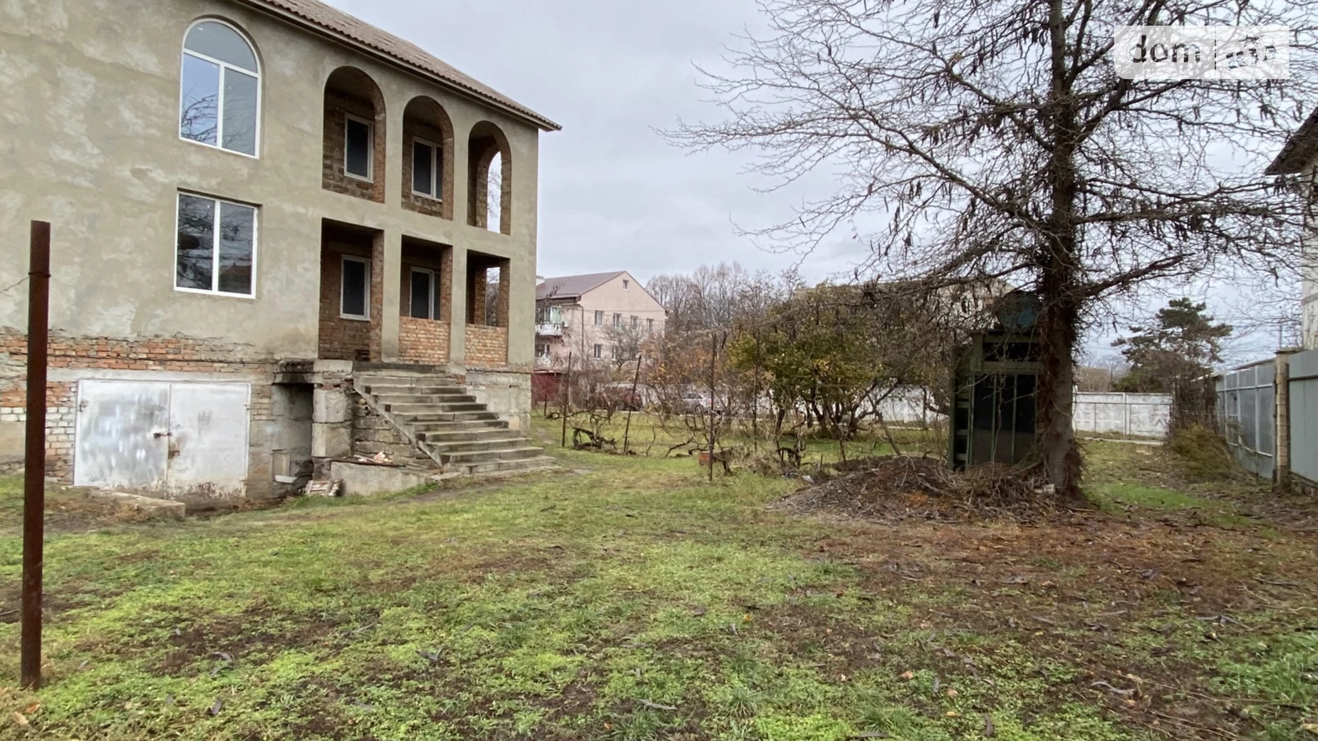 Продается дом на 2 этажа 300 кв. м с верандой, цена: 140000 $ - фото 4