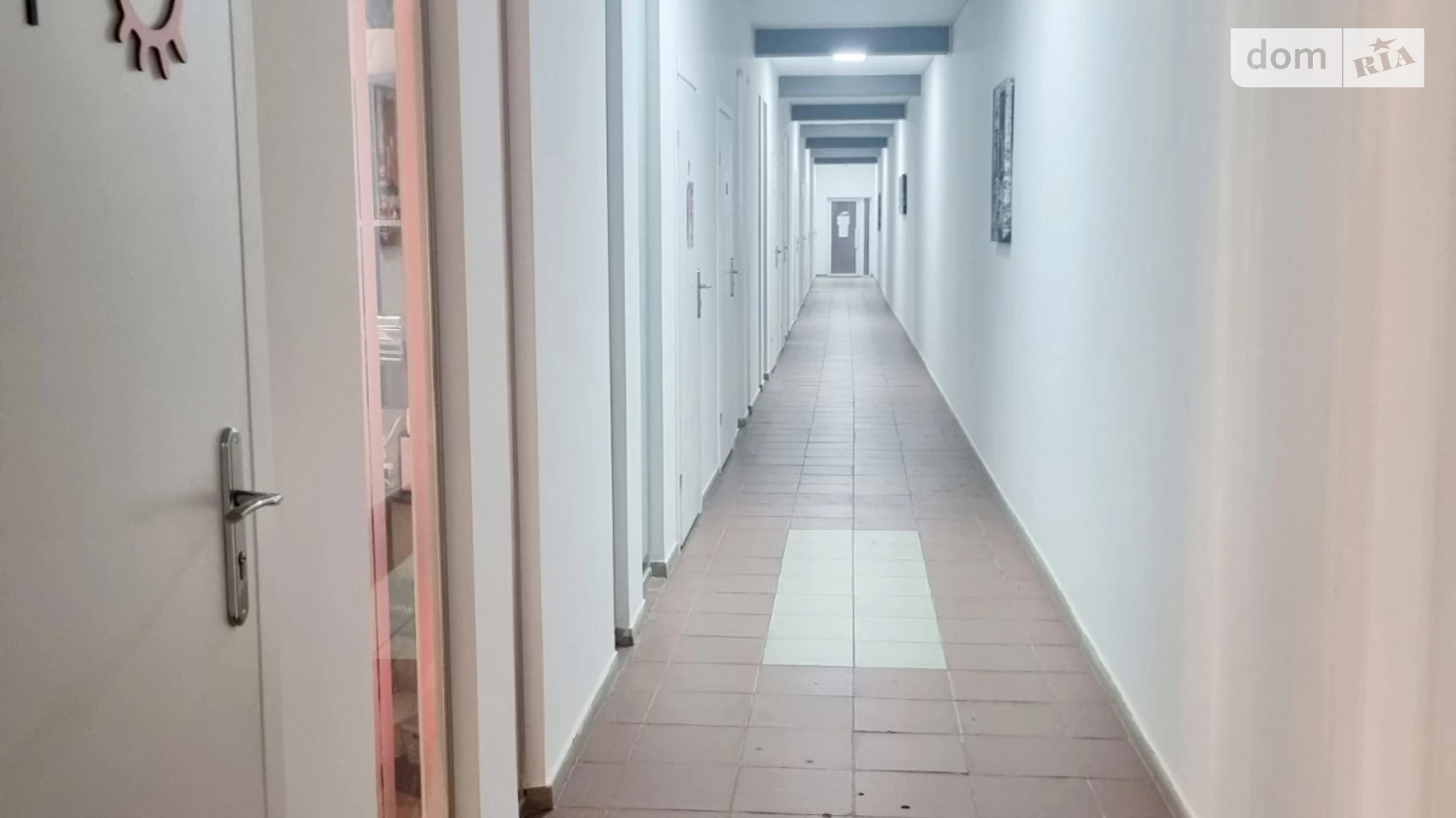 Здається в оренду офіс 16.24 кв. м в бізнес-центрі, цена: 5475 грн - фото 5