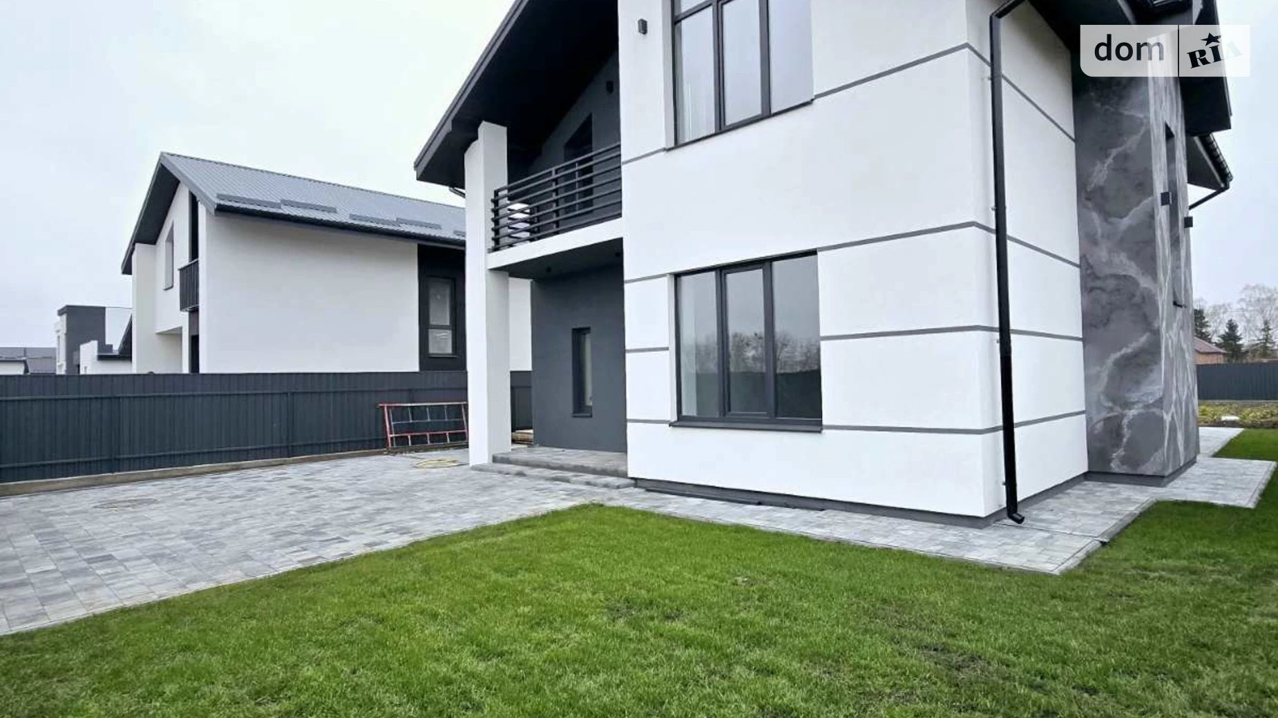 Продается дом на 2 этажа 130 кв. м с подвалом, цена: 160000 $ - фото 2