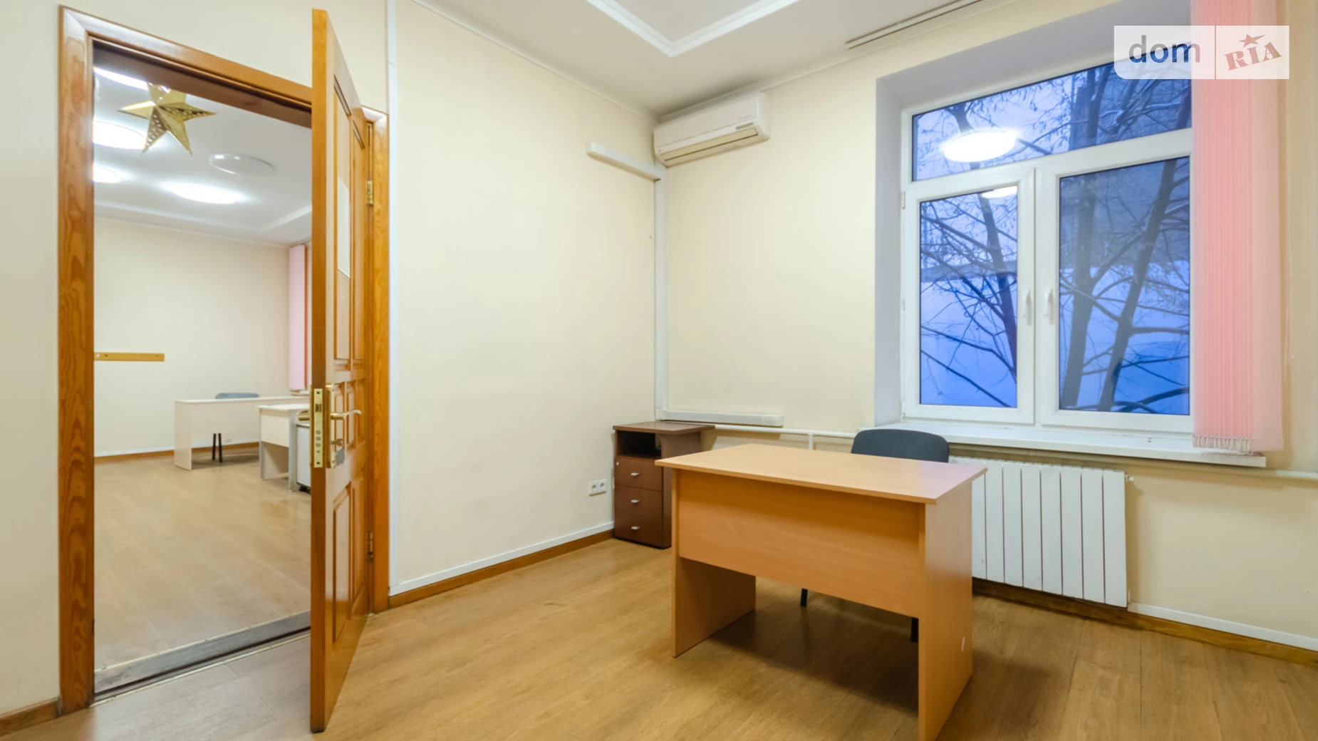 Сдается в аренду офис 92 кв. м в бизнес-центре, цена: 32200 грн - фото 3