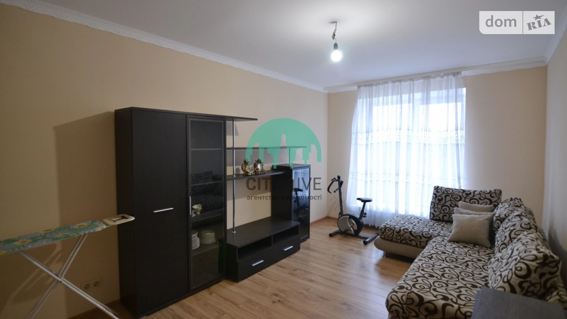 Сдается в аренду 3-комнатная квартира 90 кв. м в Ивано-Франковске, ул. Героев Николаева(Сеченова), 129А - фото 4