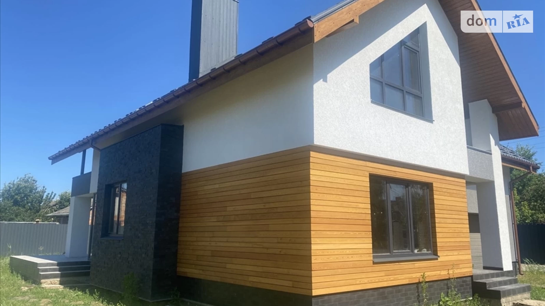 Продается дом на 2 этажа 205 кв. м с баней/сауной, цена: 210000 $ - фото 4