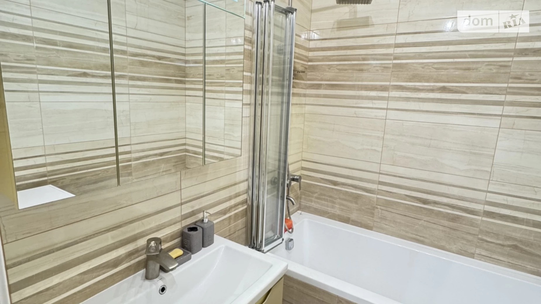 Здається в оренду 1-кімнатна квартира 46 кв. м у, цена: 450 $ - фото 4