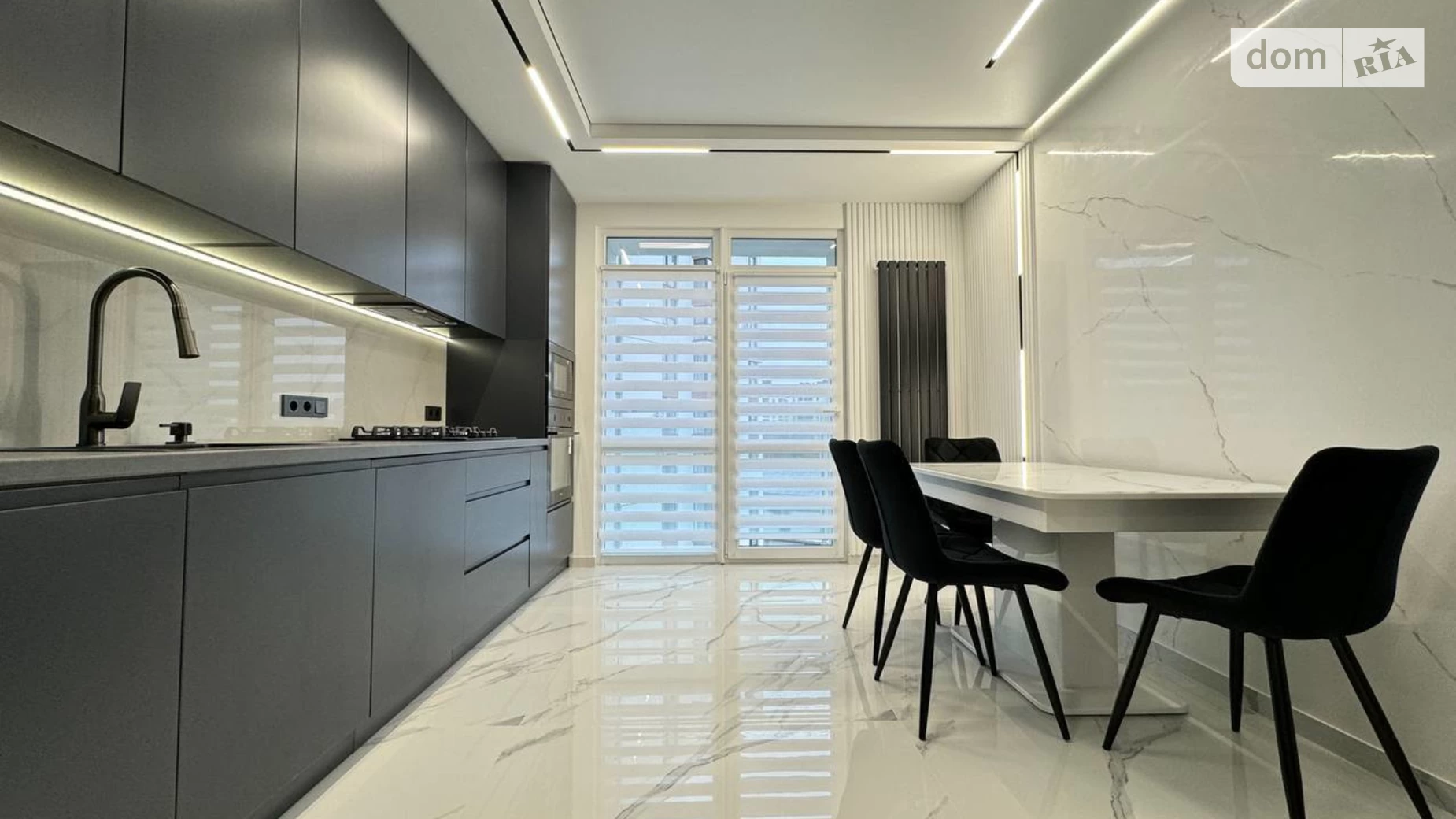 Продается 2-комнатная квартира 67 кв. м в Ивано-Франковске, ул. Гетьмана Ивана Мазепы, 164 - фото 5