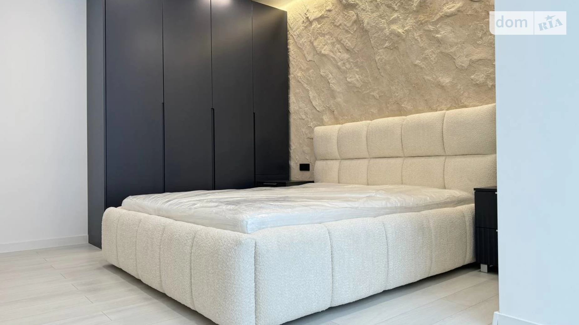 Продается 2-комнатная квартира 67 кв. м в Ивано-Франковске, ул. Гетьмана Ивана Мазепы, 164 - фото 4