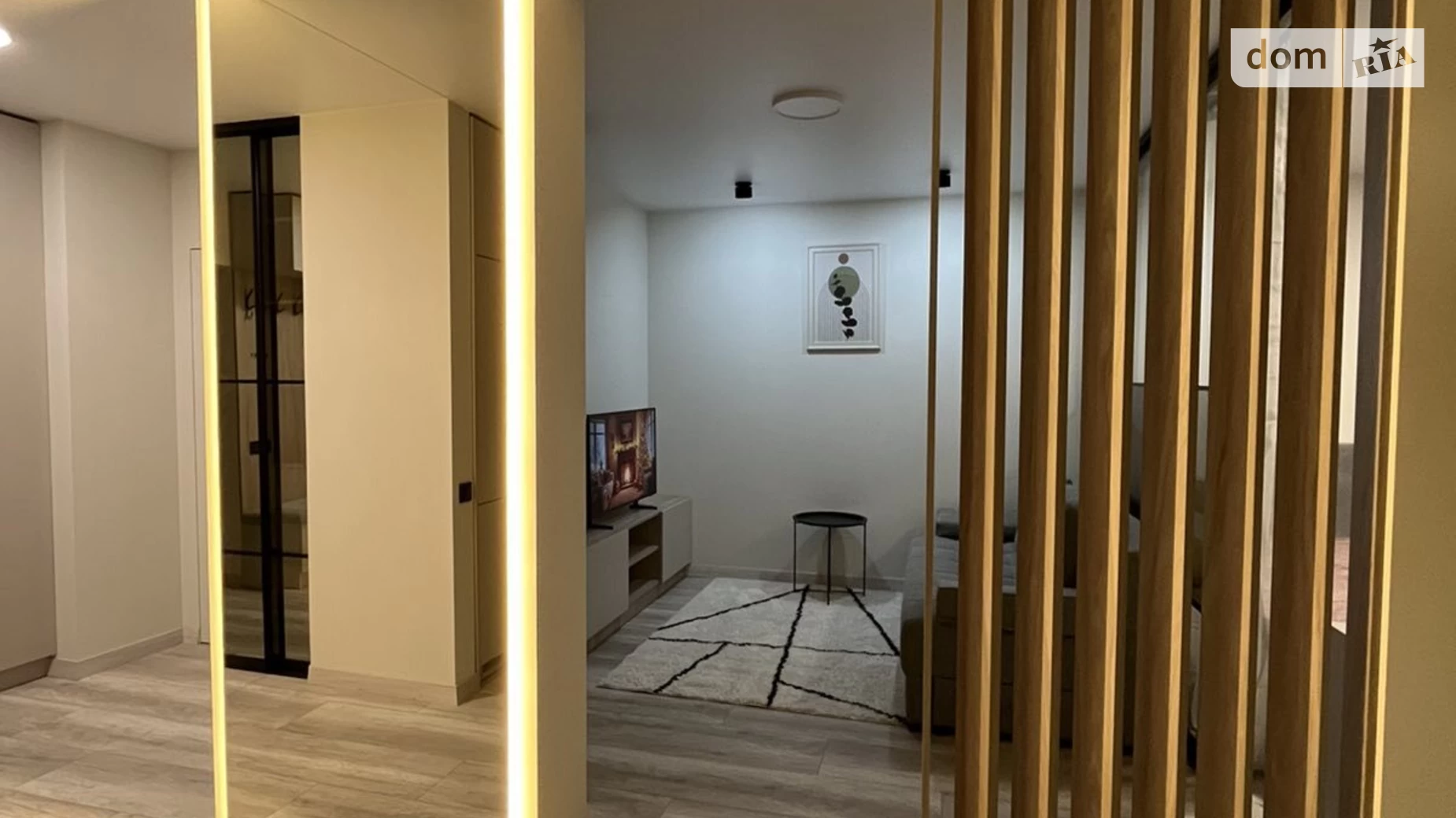 Продается 1-комнатная квартира 43 кв. м в Львове, ул. Миклеша Карла, 19 - фото 2