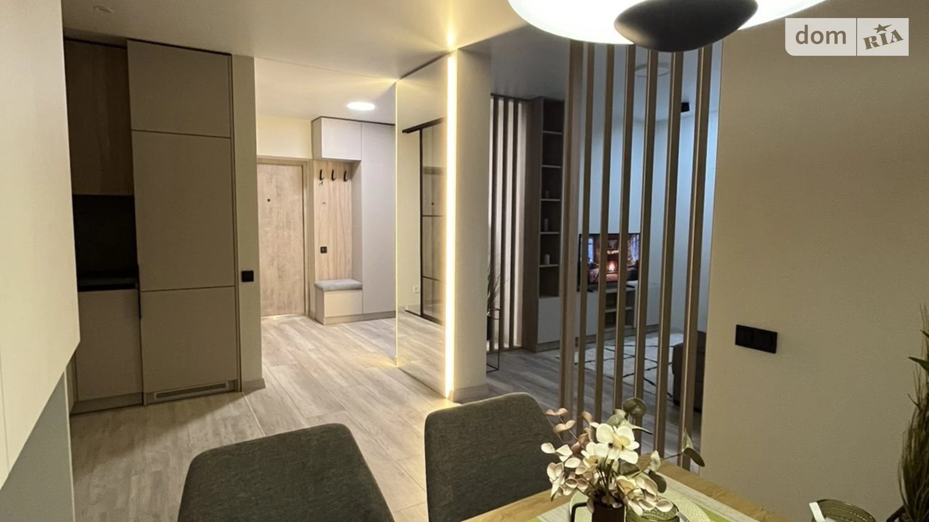 Продается 1-комнатная квартира 43 кв. м в Львове, ул. Миклеша Карла, 19 - фото 4