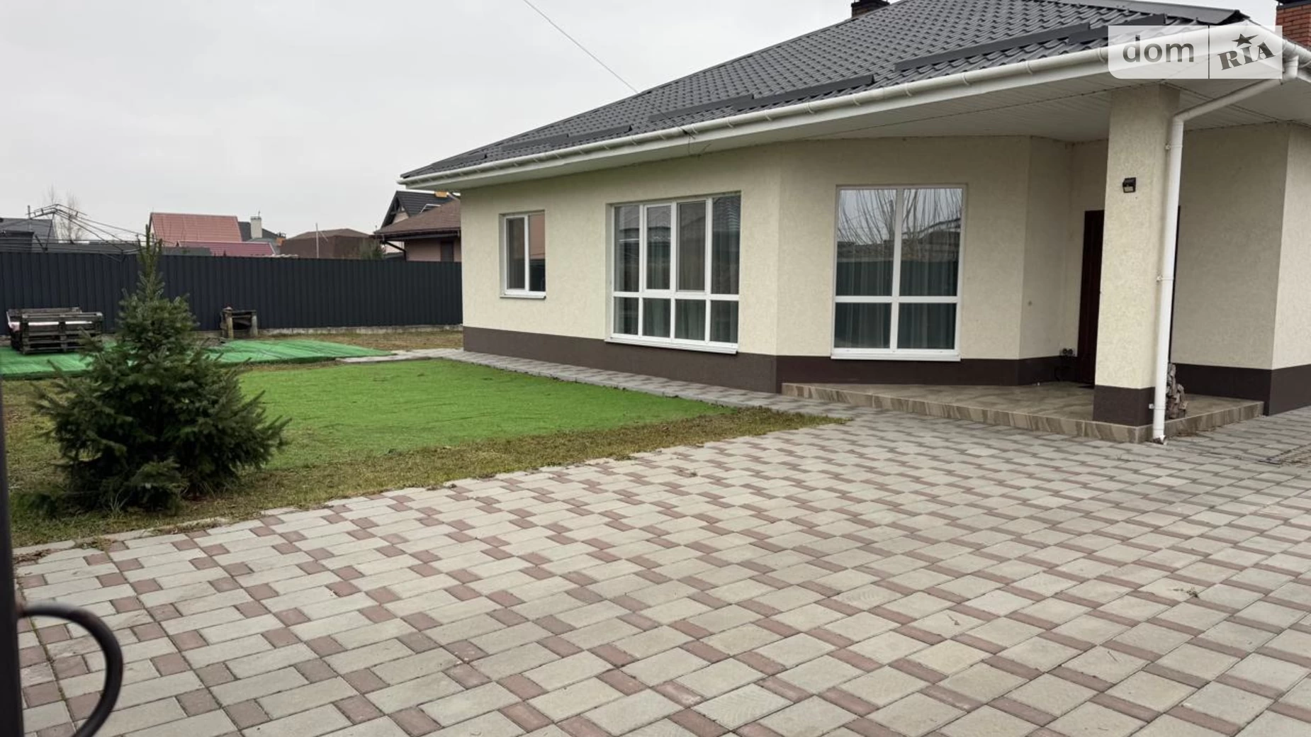 Продается одноэтажный дом 120 кв. м с бассейном, цена: 135000 $ - фото 3