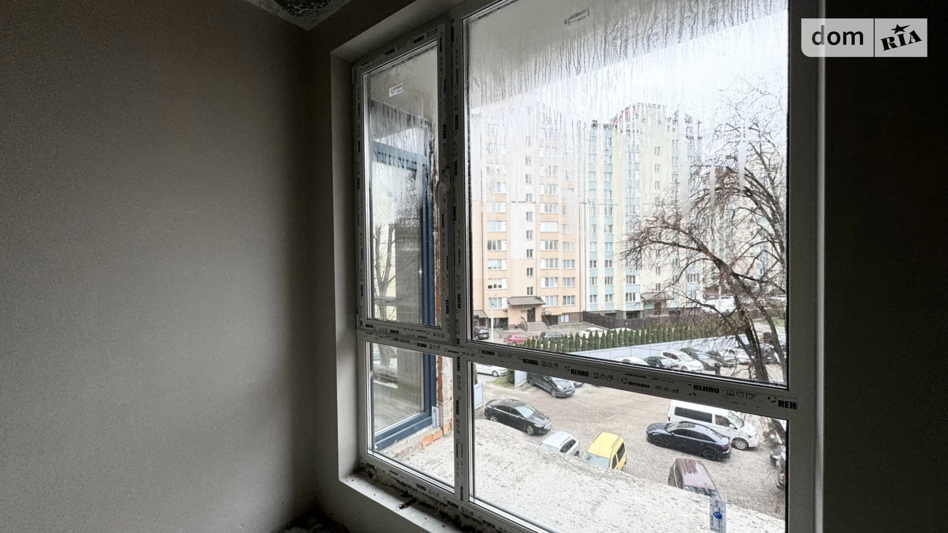 Продается 1-комнатная квартира 35.2 кв. м в Ивано-Франковске, ул. Гарбарская, 31 - фото 3